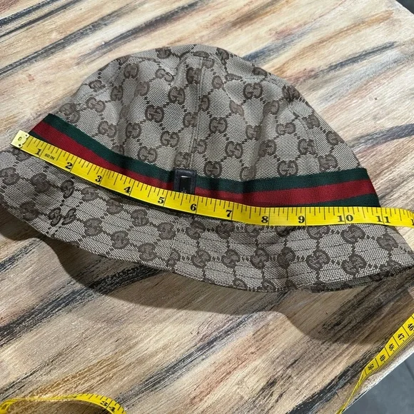 Gucci Monogram Bucket Hat - Picture 7 of 7